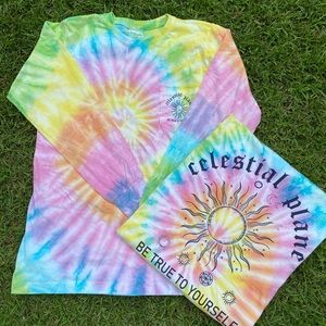 Women’s tie dye tops